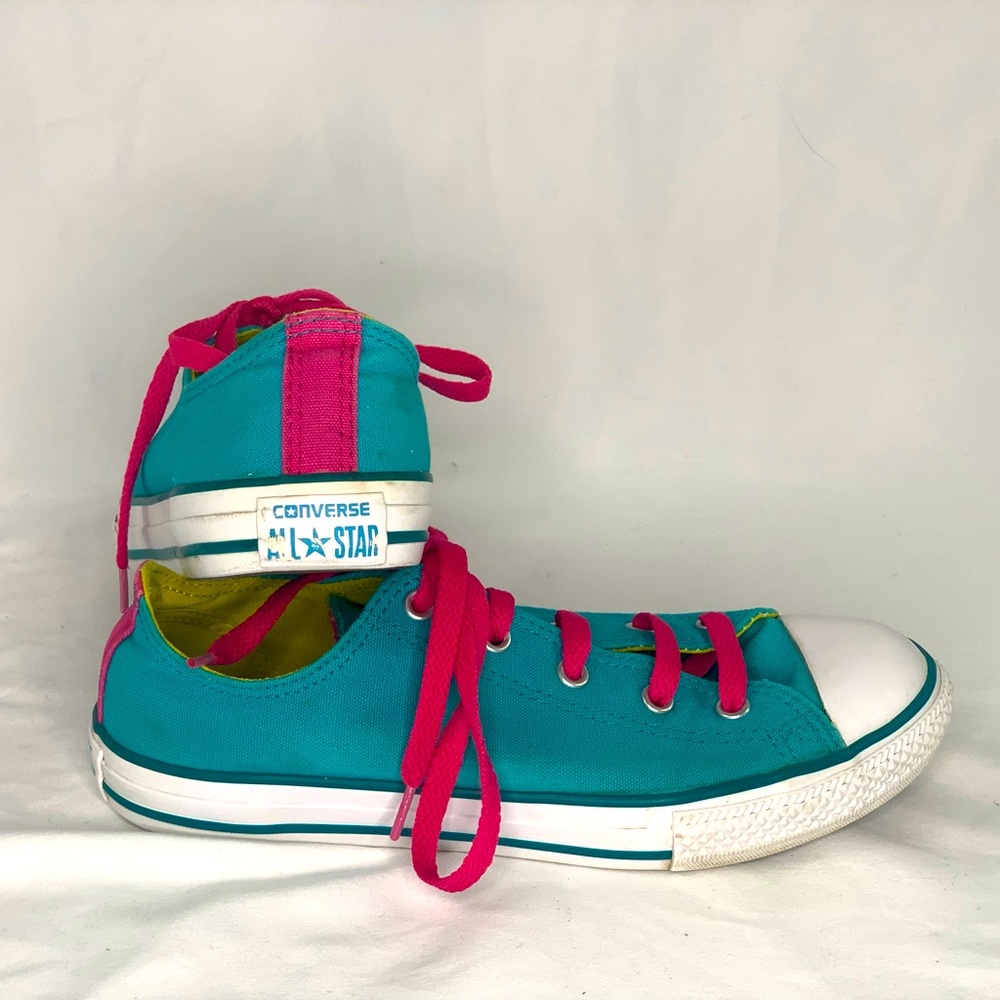 Chuck Taylor All-Star Low - Teal & Pink w/double Tounge - Youth size 4